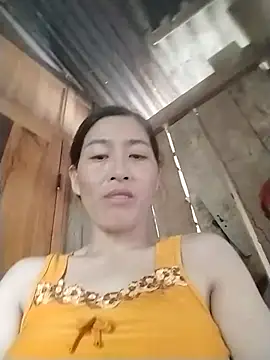 Snapshot of lris-Beauty77 chatting on July 17, 2026, 3:46 am lris-Beauty77 online show from July 17, 2026, 3:46 am