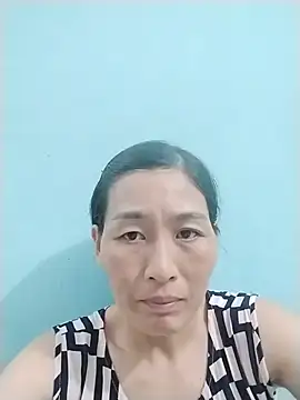 Snapshot of lris-Beauty77 chatting on July 18, 2026, 12:42 pm lris-Beauty77 online show from July 18, 2026, 12:42 pm