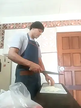 crisstars online show from February 22, 2026, 2:59 pm