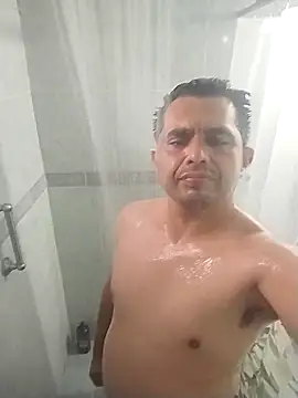 manuel4200 online show from April 19, 2026, 5:01 pm