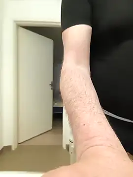 Snapshot of eruzam59000 chatting on March 2, 2026, 6:25 am eruzam59000 online show from March 2, 2026, 6:25 am