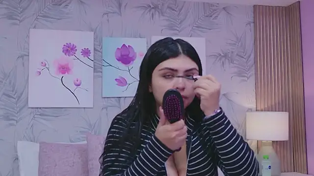 EmmaLeens online show from March 30, 2026, 12:06 pm