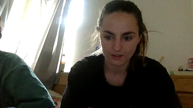 sheila y celia online show from March 15, 2026, 3:51 pm