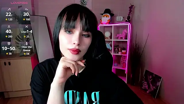 demetra   online show from April 12, 2026, 1:54 am