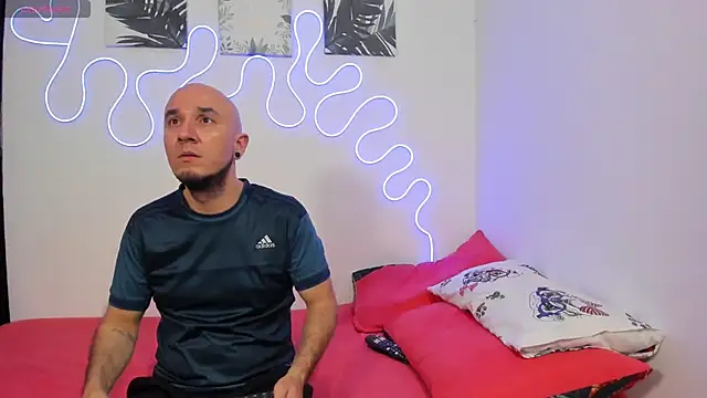 Cintya n Roger online show from March 24, 2026, 10:53 am