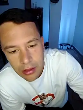 Ferrandiz23 online show from March 4, 2026, 2:34 pm