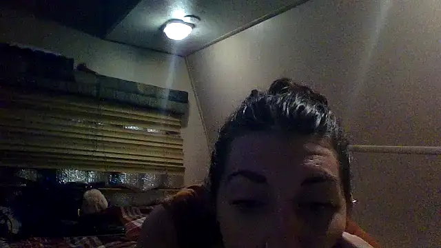 Snapshot of LemmeBeYourSecret chatting on August 1, 2026, 4:01 am LemmeBeYourSecret online show from August 1, 2026, 4:01 am
