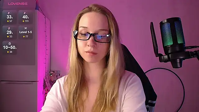 SatinSinner online show from March 3, 2026, 2:56 pm