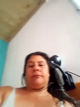 aquarianamascarada17 online show from March 4, 2026, 4:24 pm