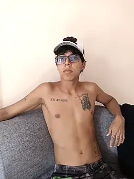 TuPapi 21 online show from March 28, 2026, 9:03 pm