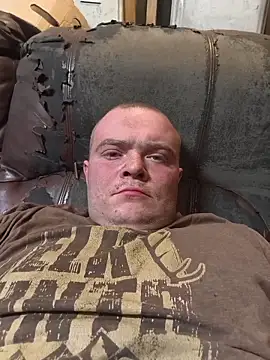 diamont1994 online show from February 25, 2026, 4:11 am