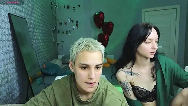 LuxuryLoverss online show from March 11, 2026, 11:16 am