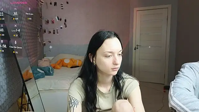 Snapshot of LuxuryLoverss chatting on April 29, 2026, 5:30 pm LuxuryLoverss online show from April 29, 2026, 5:30 pm