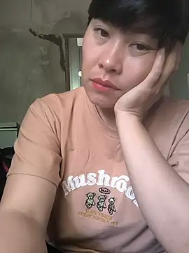 juicy-milu online show from June 6, 2026, 12:16 am