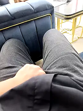 KADINDELISI34 online show from February 24, 2026, 11:30 am