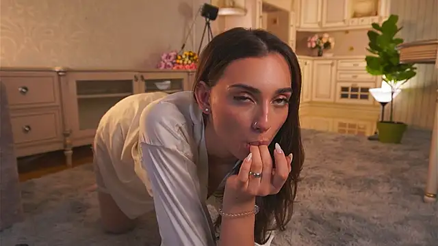 EnriquetaLemma online show from April 17, 2026, 12:41 pm