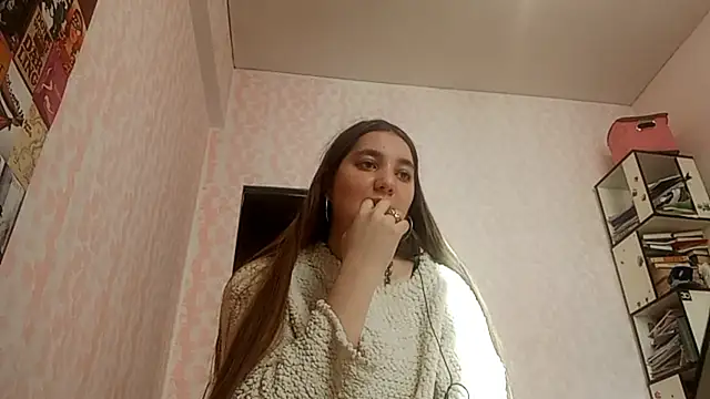 Snapshot of JanineThielman chatting on May 3, 2026, 10:54 am JanineThielman online show from May 3, 2026, 10:54 am