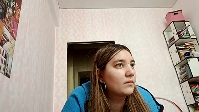 Snapshot of JanineThielman chatting on May 12, 2026, 10:23 am JanineThielman online show from May 12, 2026, 10:23 am