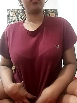 Snapshot of Queen-miyasi chatting on June 26, 2026, 7:13 am Queen-miyasi online show from June 26, 2026, 7:13 am