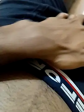 horny boy 45 online show from March 28, 2026, 5:34 pm