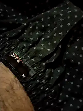 horny boy 45 online show from April 25, 2026, 6:27 pm