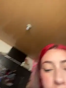 dayadumont online show from March 3, 2026, 4:57 pm