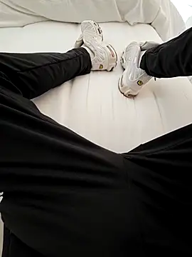 Kiffeur2Tn online show from March 5, 2026, 8:10 am