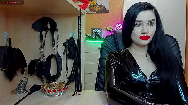KristiTopxx online show from May 11, 2026, 8:17 pm