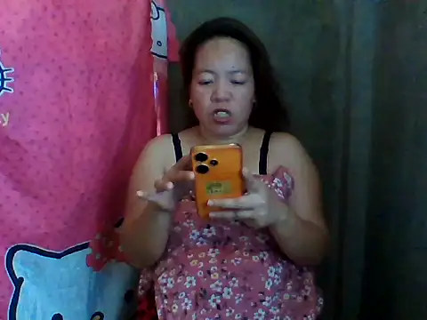 Snapshot of sweet_lhyn chatting on July 26, 2026, 3:04 am sweet lhyn online show from July 26, 2026, 3:04 am