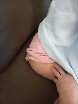 usTwoCaty online show from February 24, 2026, 11:19 am