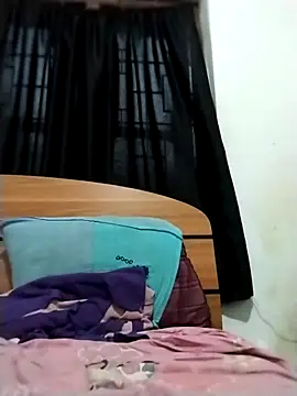 madhu2002sl online show from February 26, 2026, 12:37 pm