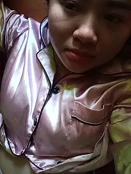 Snapshot of Meo-catwet chatting on June 3, 2026, 7:44 am Meo-catwet online show from June 3, 2026, 7:44 am