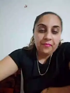 Snapshot of I_amXenox chatting on February 23, 2026, 7:11 pm I amXenox online show from February 23, 2026, 7:11 pm