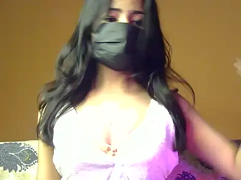 Snapshot of Awesome-sona chatting on May 16, 2026, 8:44 am Awesome-sona online show from May 16, 2026, 8:44 am