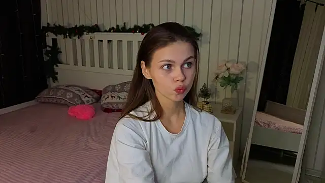 EarthaLevra online show from March 16, 2026, 9:08 pm