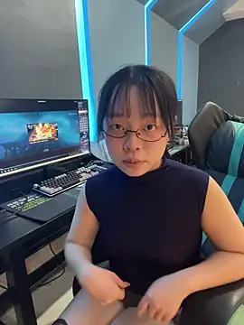 TTbeibei178 online show from March 4, 2026, 1:17 pm