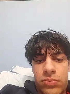 ilcazzone32 online show from March 10, 2026, 9:42 pm