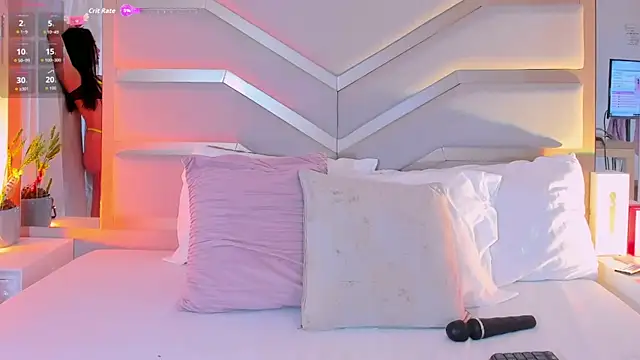 Samantha-Pardo online show from April 17, 2026, 8:56 pm