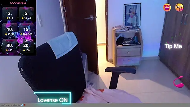 Snapshot of Akame_spicy chatting on March 3, 2026, 10:59 pm Akame spicy online show from March 3, 2026, 10:59 pm