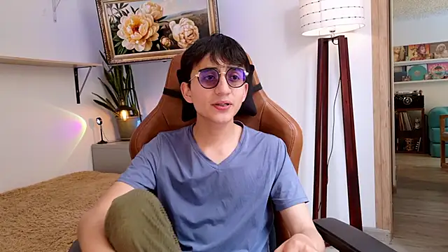 Sr evann online show from April 20, 2026, 3:59 pm