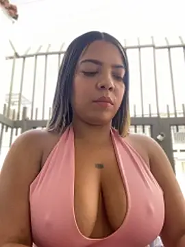 AdaPink  online show from April 18, 2026, 1:15 pm