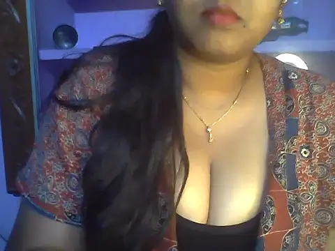 Snapshot of Tamil_Kuttyma chatting on July 18, 2026, 5:17 pm Tamil Kuttyma online show from July 18, 2026, 5:17 pm