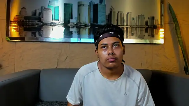 Noha  scott online show from March 24, 2026, 2:44 pm