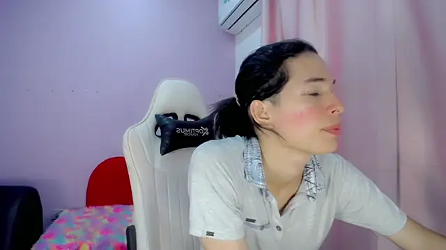 Larry craft online show from March 3, 2026, 8:04 pm