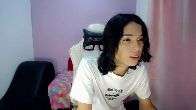 Larry craft online show from March 22, 2026, 9:18 pm