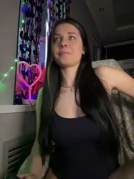  Anna cutie  online show from April 10, 2026, 7:18 pm