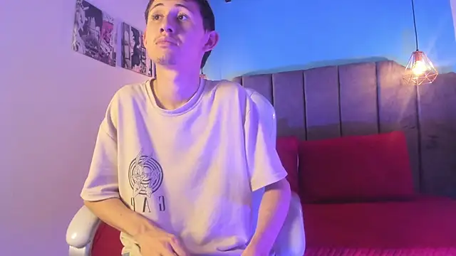 Dani swagger online show from March 3, 2026, 8:37 pm