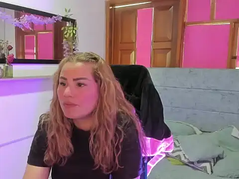 Julieta star  online show from March 14, 2026, 6:24 pm