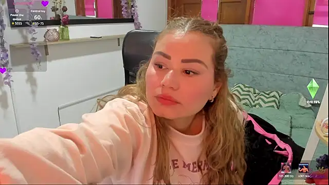 Julieta star  online show from March 15, 2026, 12:55 pm