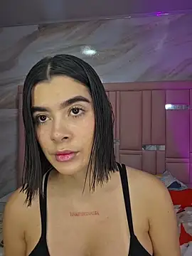 Sweetnahoxxx online show from March 4, 2026, 9:32 pm